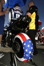 YamahaSpiesUSflagWarmers.jpg