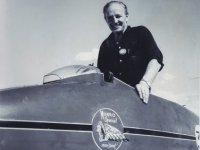 burtmunro 2.jpg