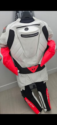 1000070725.jpg 1000070725.jpg